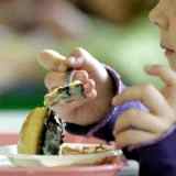 Что можно давать ребенку кушать после отравления