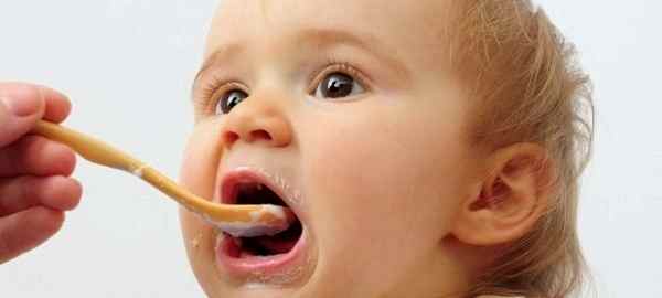 Что можно давать ребенку кушать после отравления