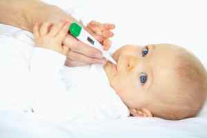 Температура при прорезывании зубов у детей сколько дней