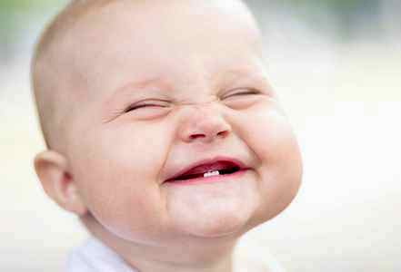 У ребенка температура 38 8 месяцев зубы