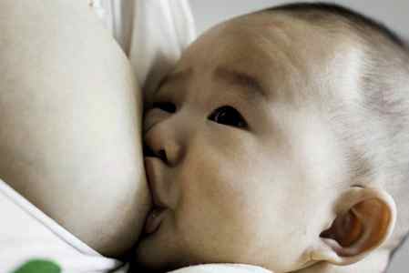 Детский мастит у новорожденных лечение