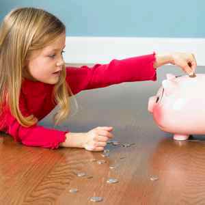 Сколько нужно денег на ребенка в первые месяцы жизни