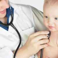 Чем лечить красное горло ребенку 8 месяцев