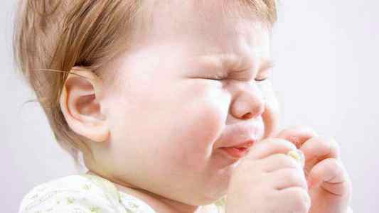 Ребенку месяц сопли и кашель
