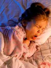 Редкий сухой кашель у ребенка 2 года