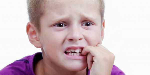Температура у ребенка лезут зубы