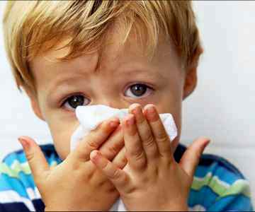 У ребенка неделю заложен нос чем лечить