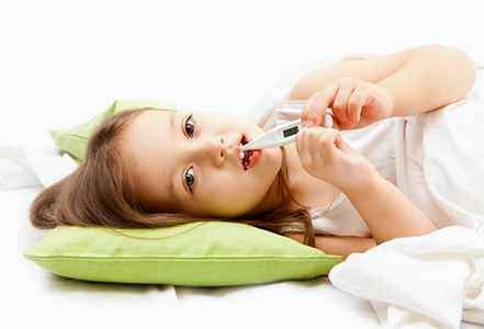 Пониженная температура тела у ребенка причины
