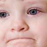 Почему у ребенка болит голова и идет кровь из носа